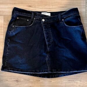 Abercrombie & Fitch Curve Love 90s Micro Mini Skirt